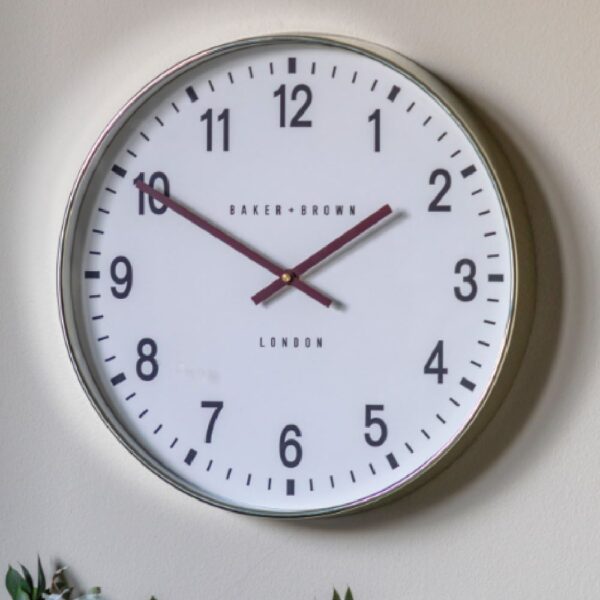 Cudahy Glass Round Wall Clock In Chrome